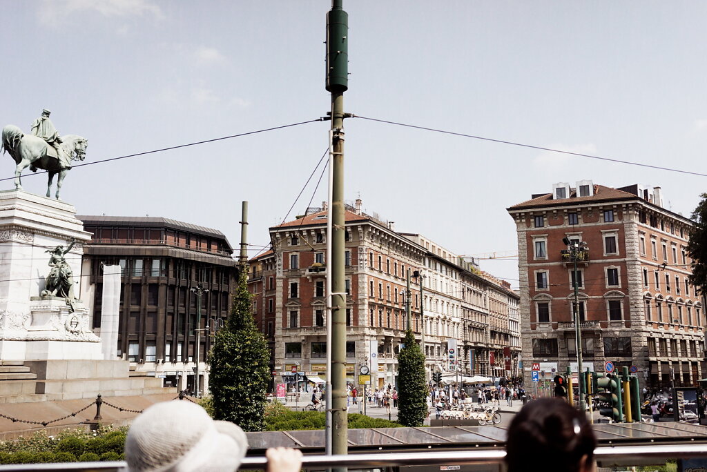 20140621-Italy-Milano-Projekt-Hop-On-Hop-Off-Sightseeing-Linie-A-Red-S-0095-DxOFP
